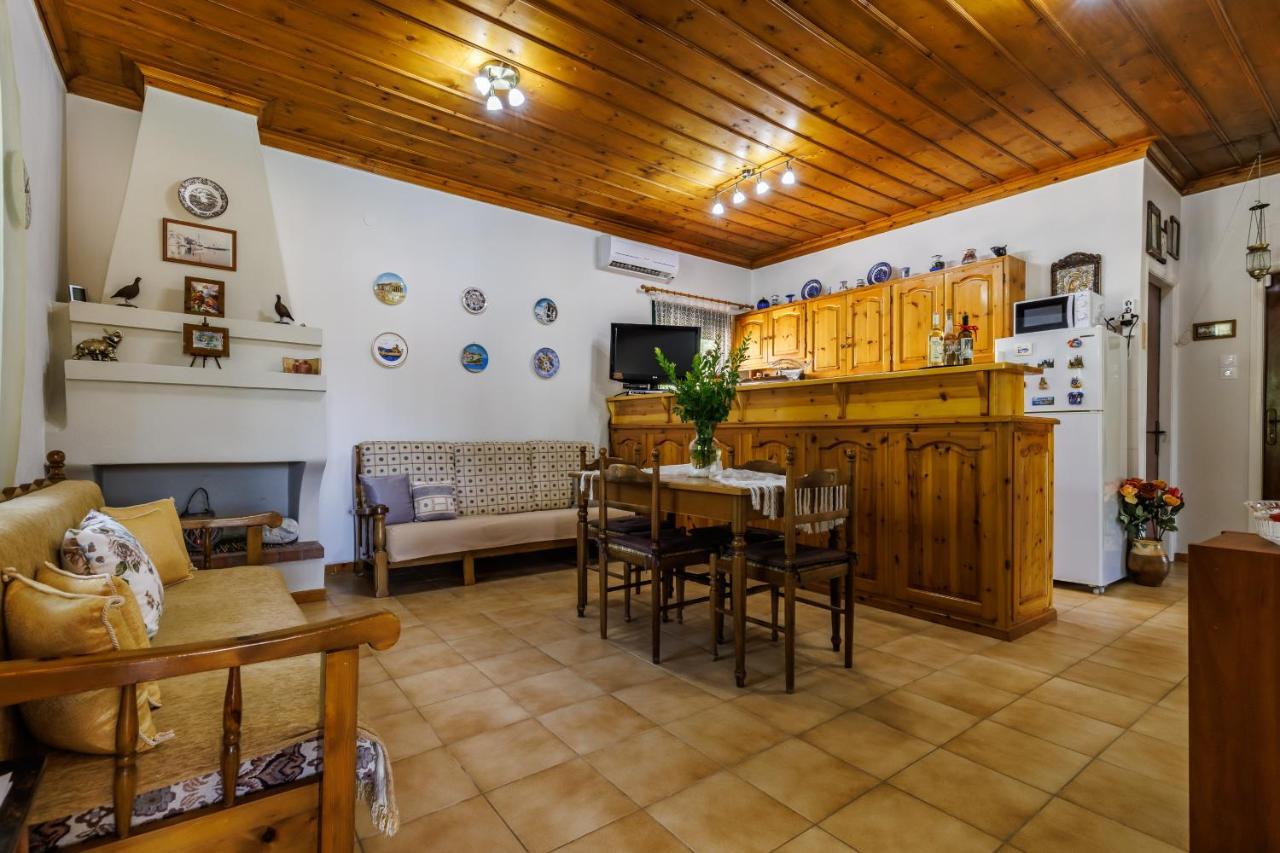 Skopelos Country House Diamantis & Chrisi Agnontas Eksteriør billede
